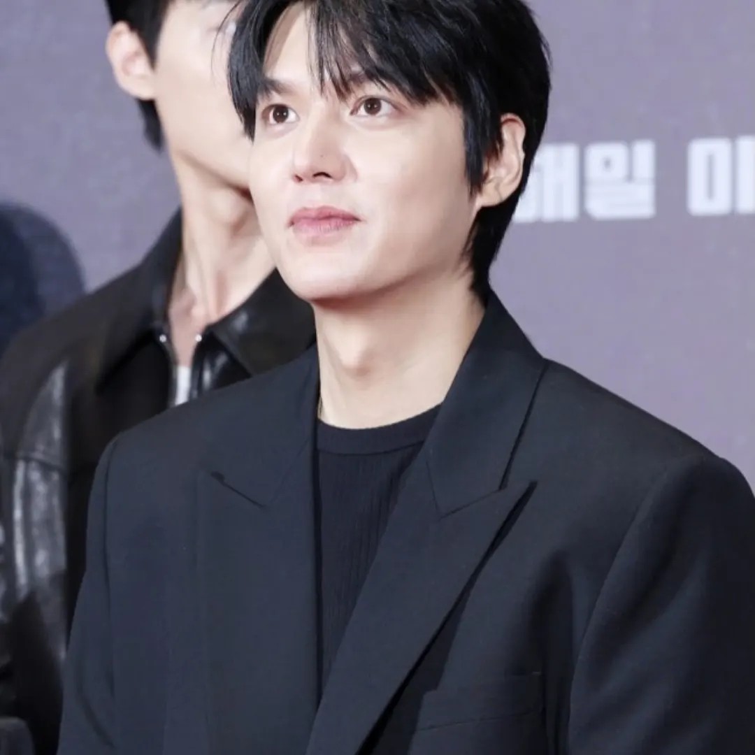 Recent activity shot of Lee Minho