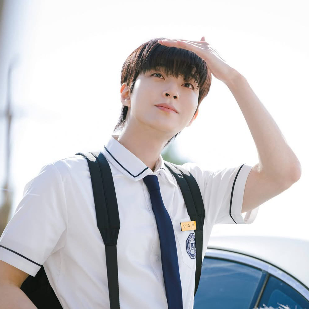 황인엽의 비하인드 컷