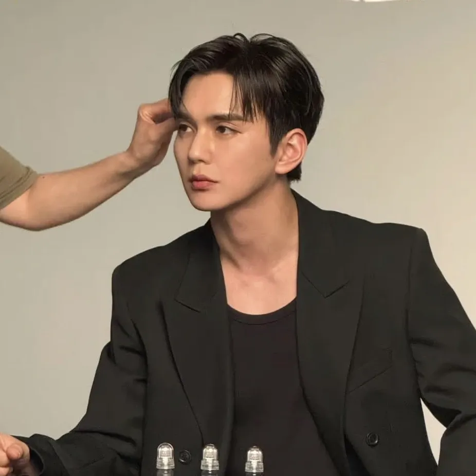 Latest photo of Yoo Seungho