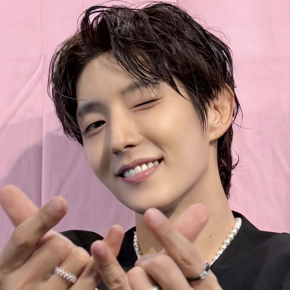 李準基的最新照片