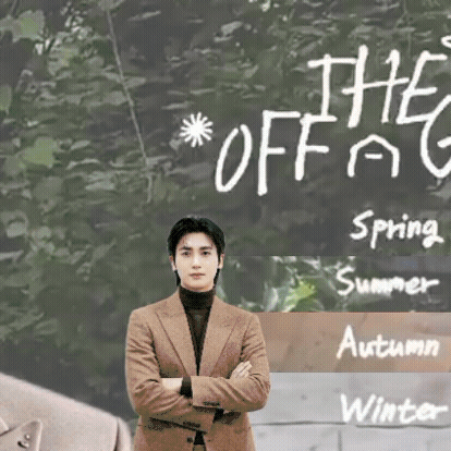 A moment captured by a fan of Park Hyungsik