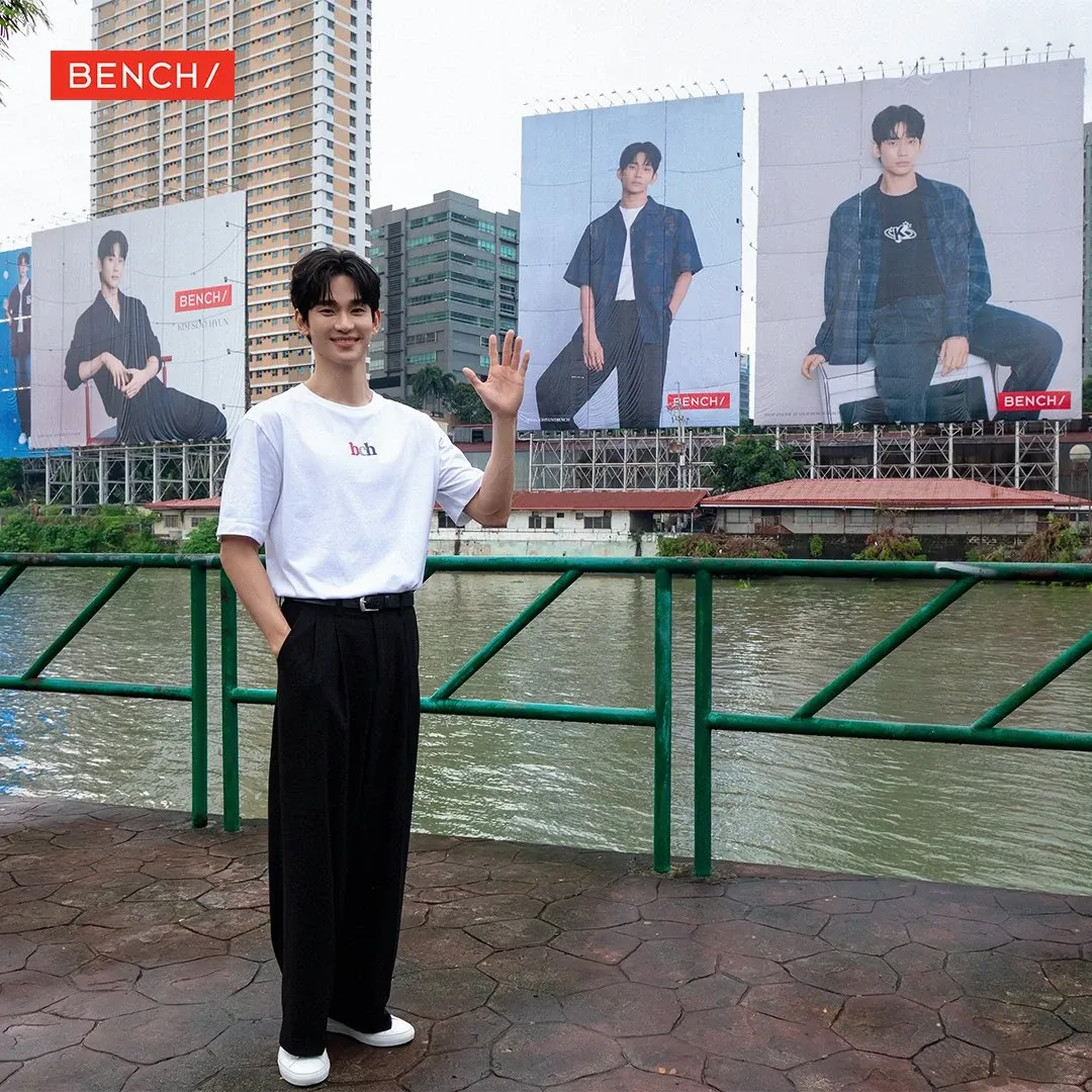 A moment captured by a fan of Kim Soohyun