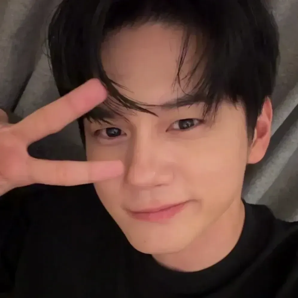 Recent activity shot of Ong Seongwu