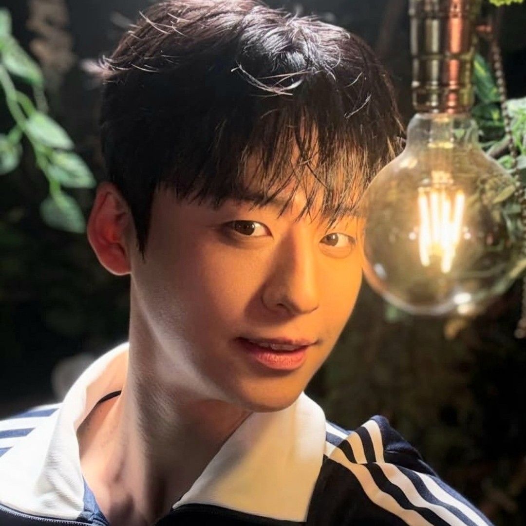 Latest photo of Lee Solomon