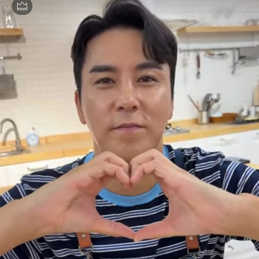 Foto kegiatan terbaru dari Jang Minho