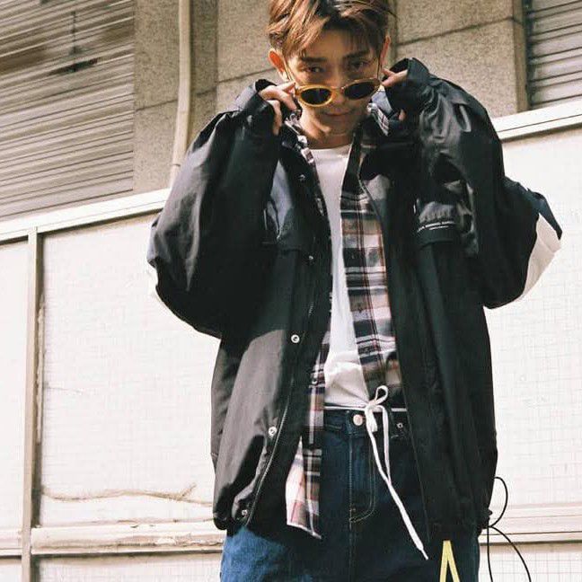 Behind-the-scenes cut of Lee Joongi