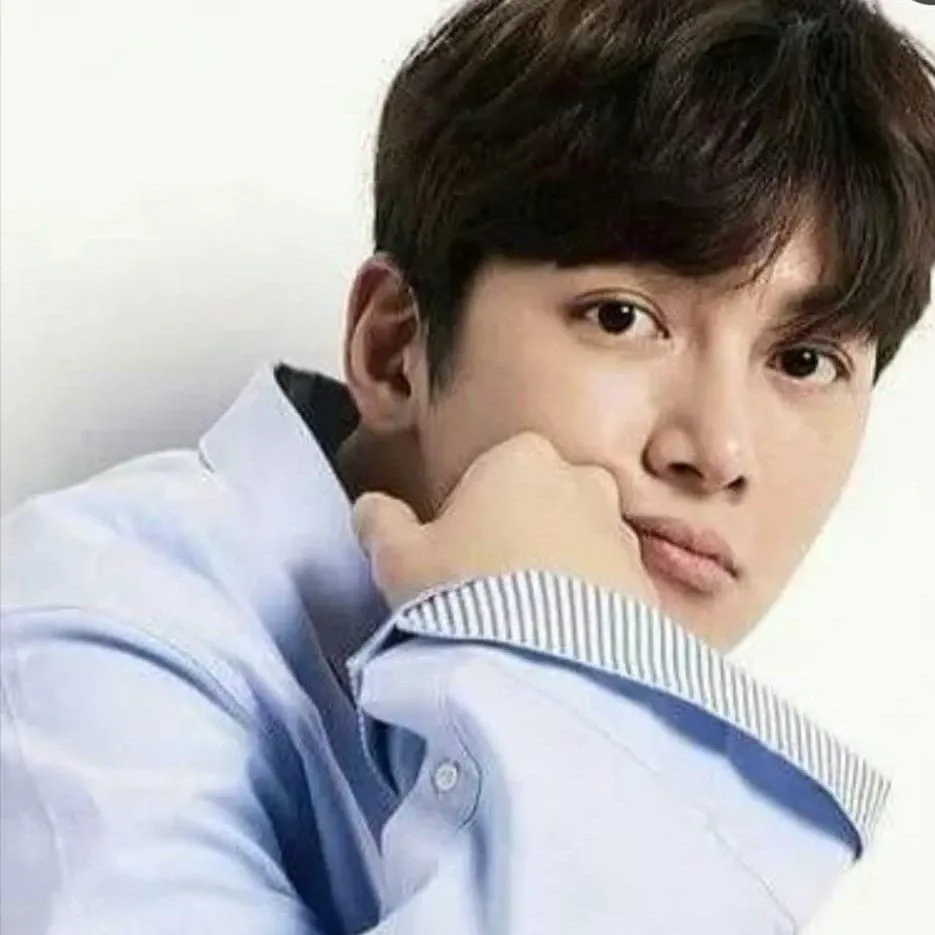 A moment captured by a fan of Ji Changwook