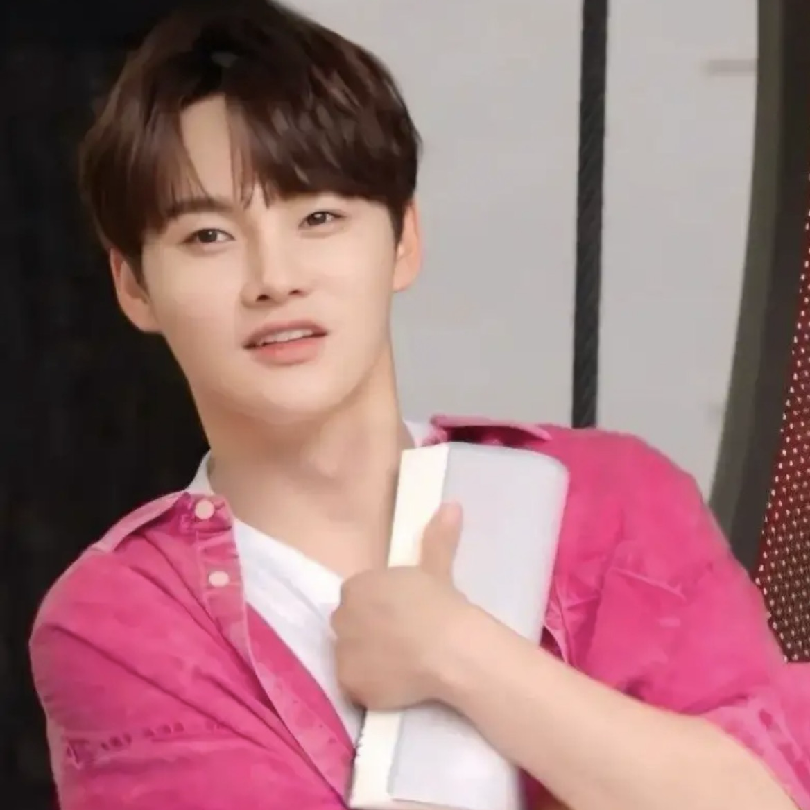 粉絲拍下的朴瑞鎮瞬間