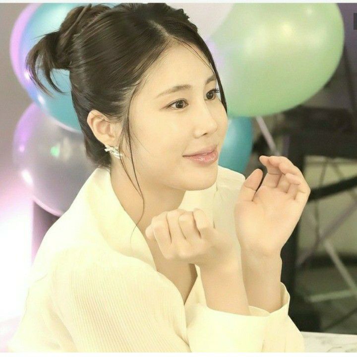 Foto terbaru dari Kim Soyou