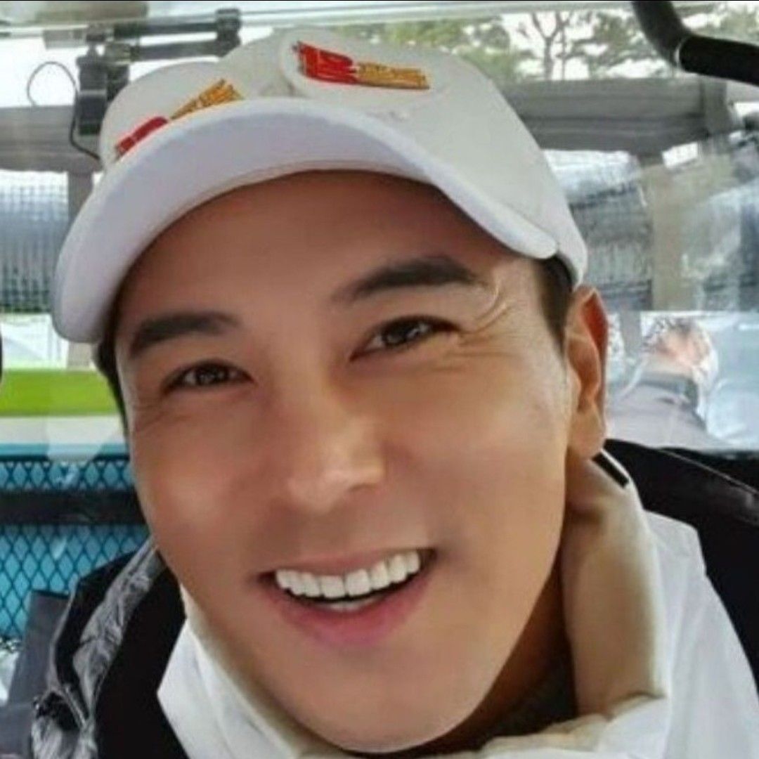 Foto kegiatan terbaru dari Jang Minho