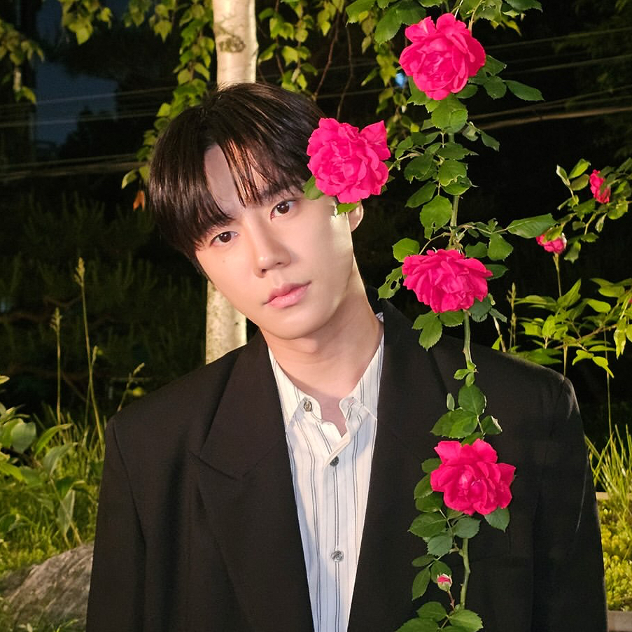 Recent activity shot of Lee Junyoung