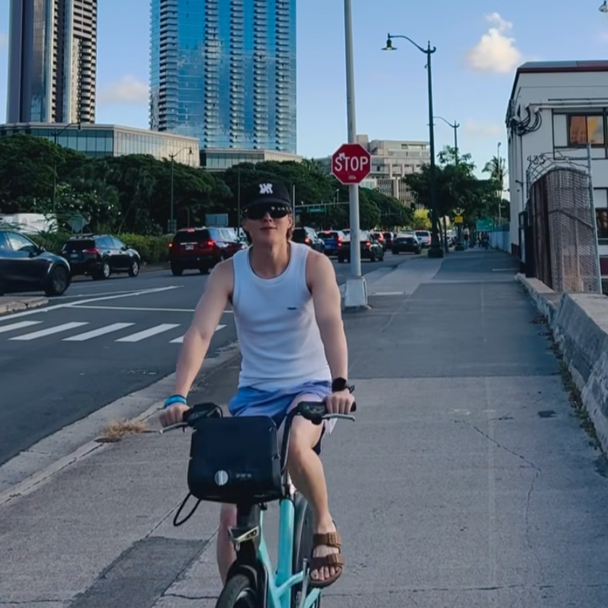 粉絲拍下的張基龍瞬間