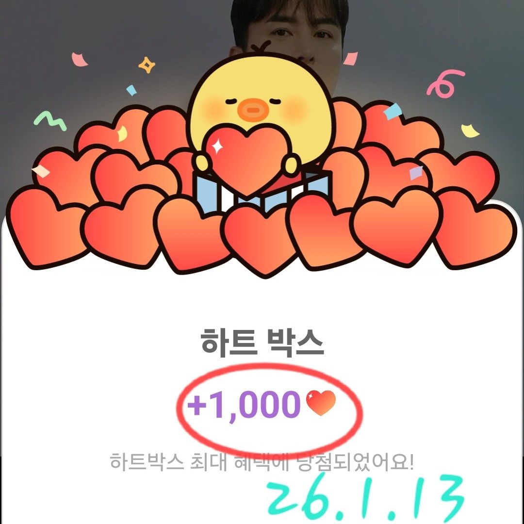 チャン・ミンホの最近の活動ショット