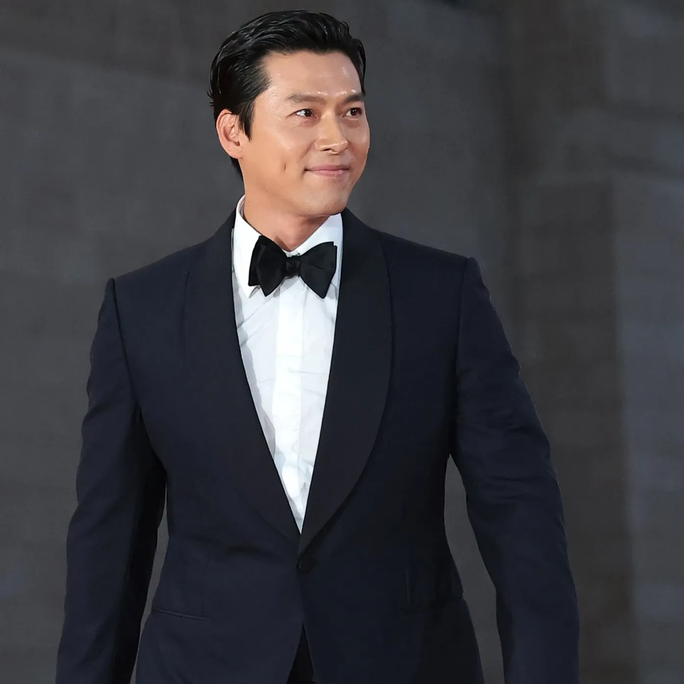 Foto kegiatan terbaru dari Hyun Bin