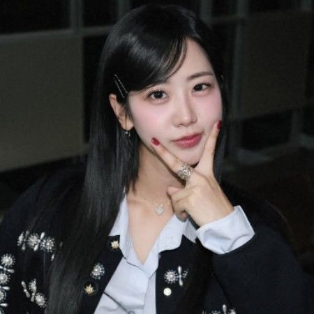 Latest photo of Kang Hyeyeon