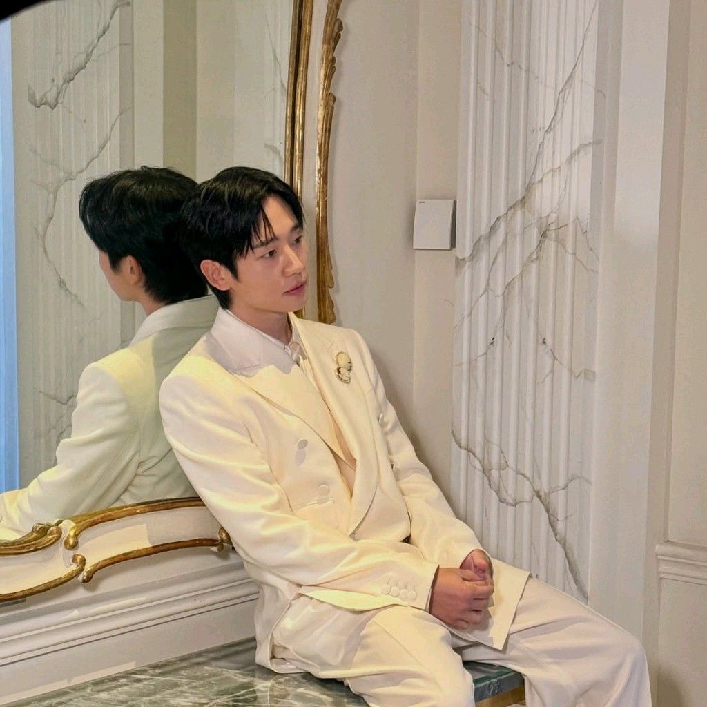 Recent activity shot of Jung Haein