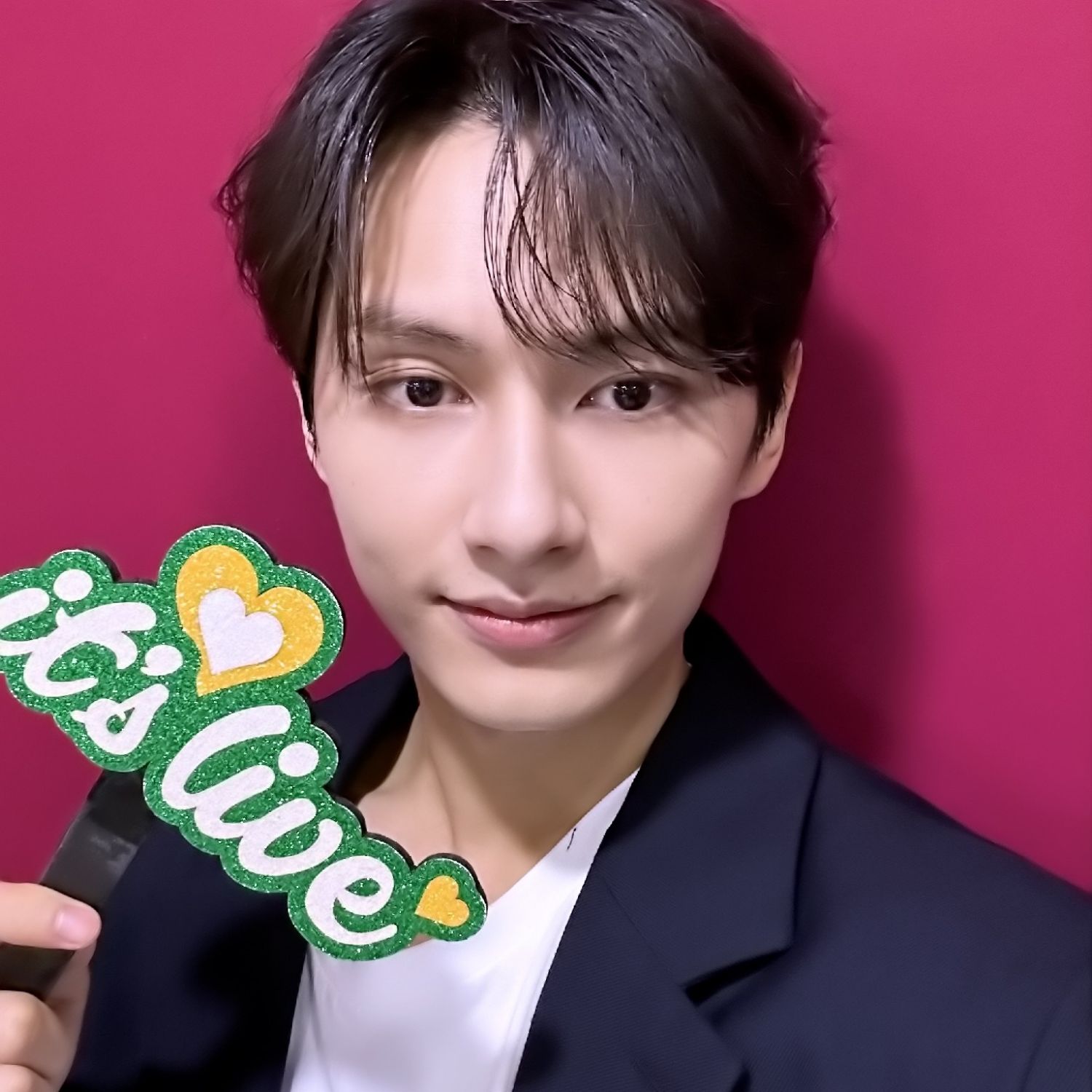 Latest photo of Wen Junhui