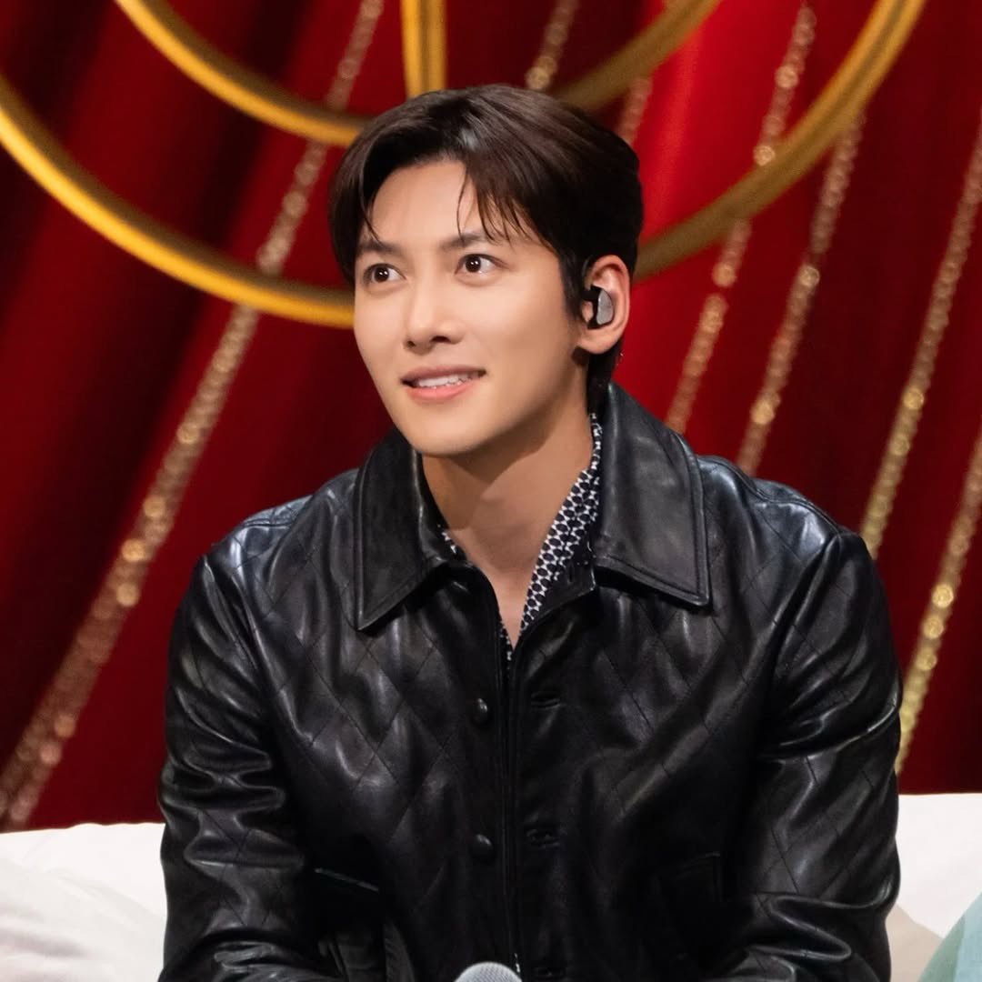 지창욱의 최신 사진