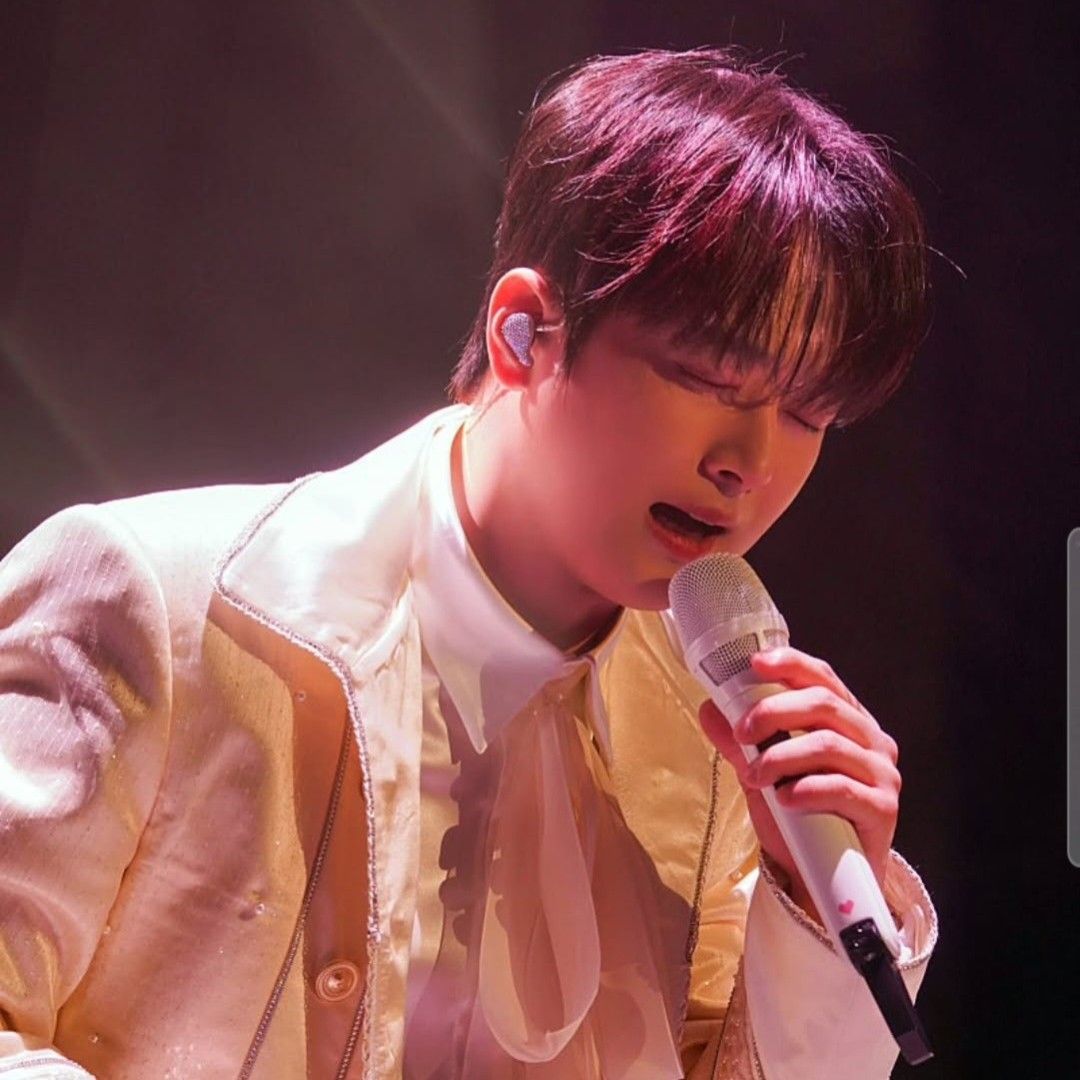 Cuplikan di balik layar dari Lee Chanwon