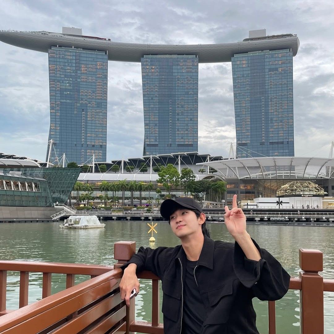 Behind-the-scenes cut of Kim Soohyun