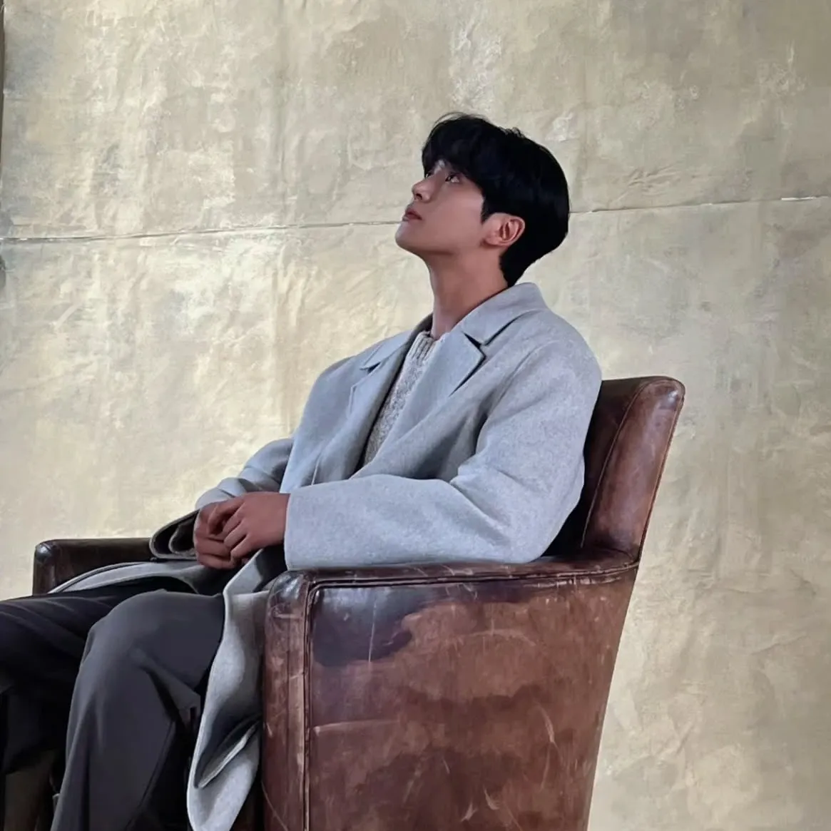 Foto terbaru dari Rowoon