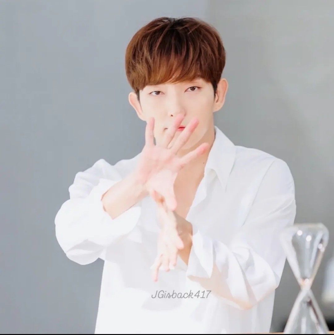 Recent activity shot of Lee Joongi