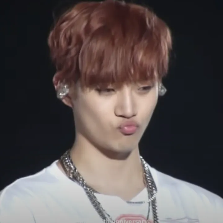 Behind-the-scenes cut of Lee Junho