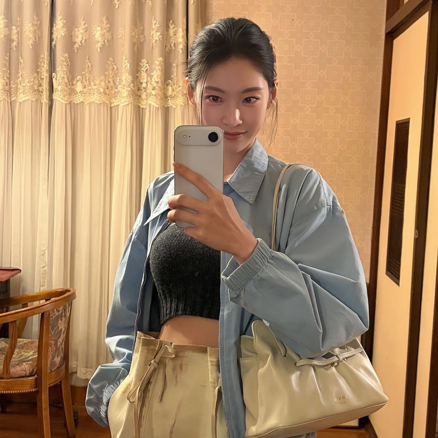 Recent activity shot of Gong Seungyeon