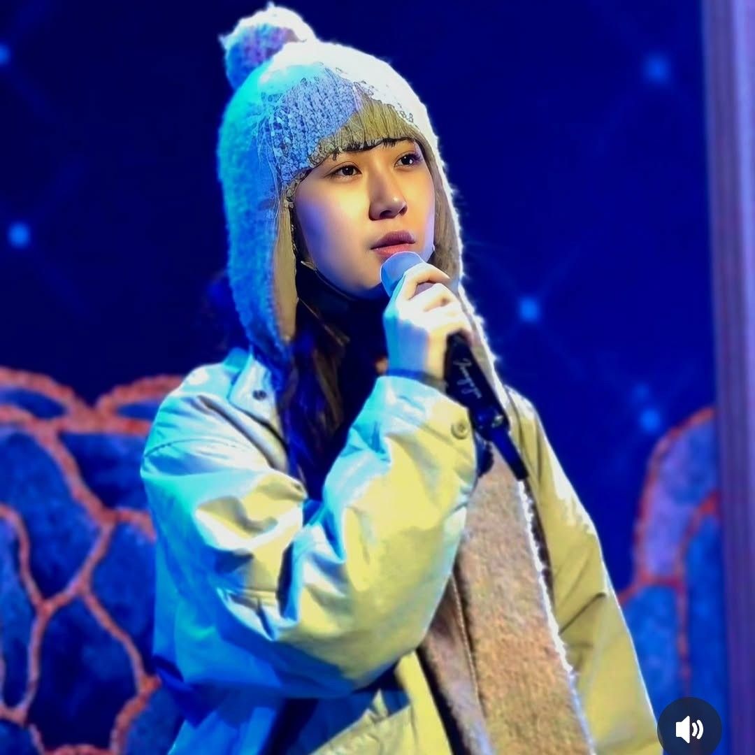 Momen yang diabadikan oleh penggemar Jeon Yujin