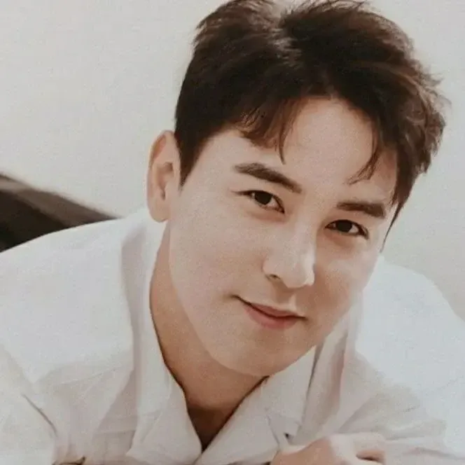 Behind-the-scenes cut of Jang Minho