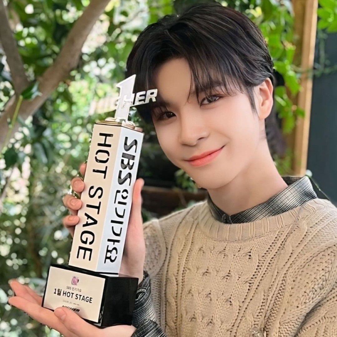 チョン・ドンウォンの最近の活動ショット