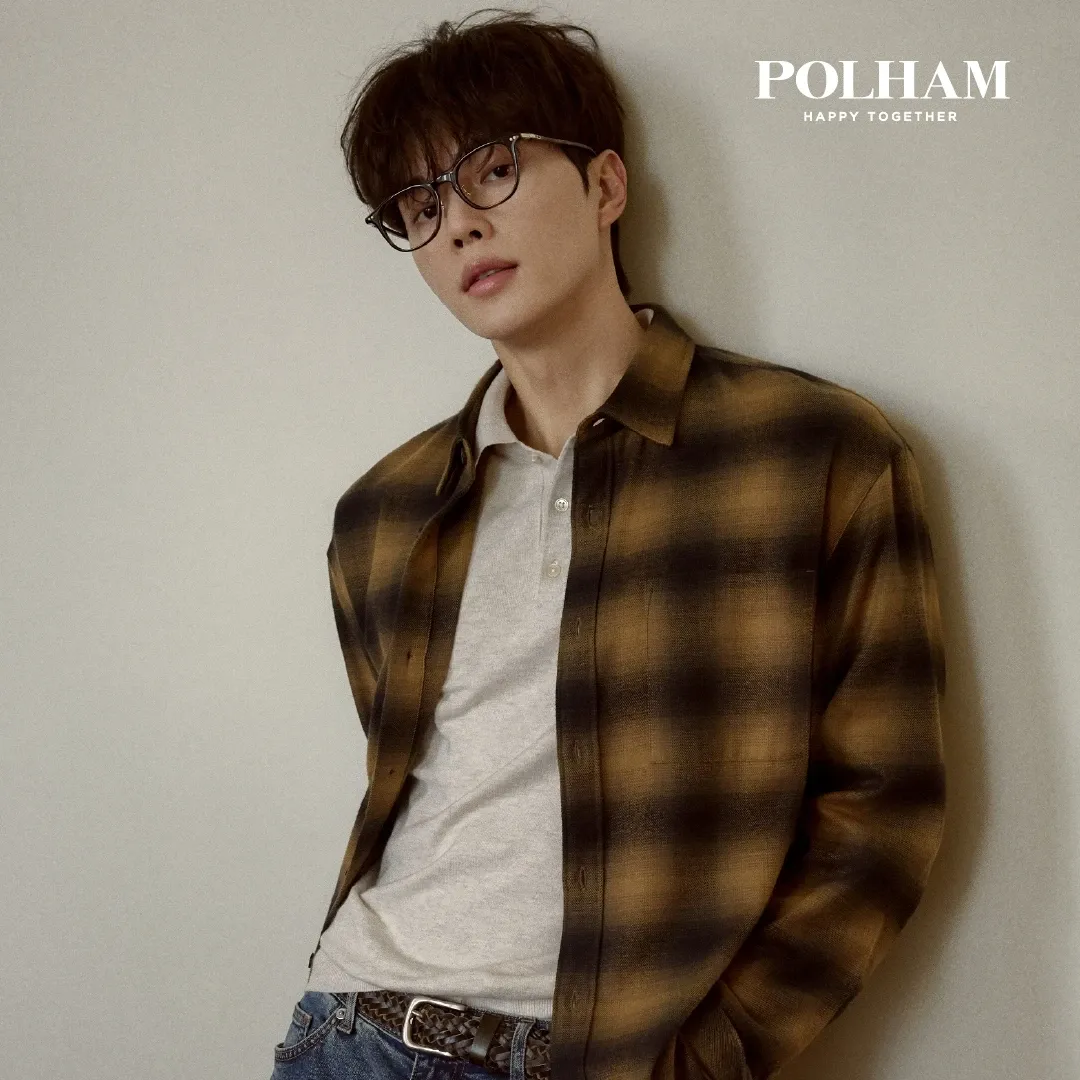 Recent activity shot of Song Kang