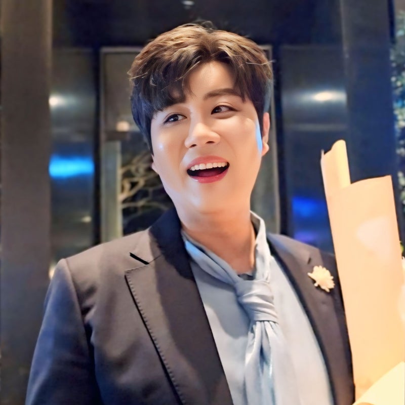 Latest photo of Jin Haesung