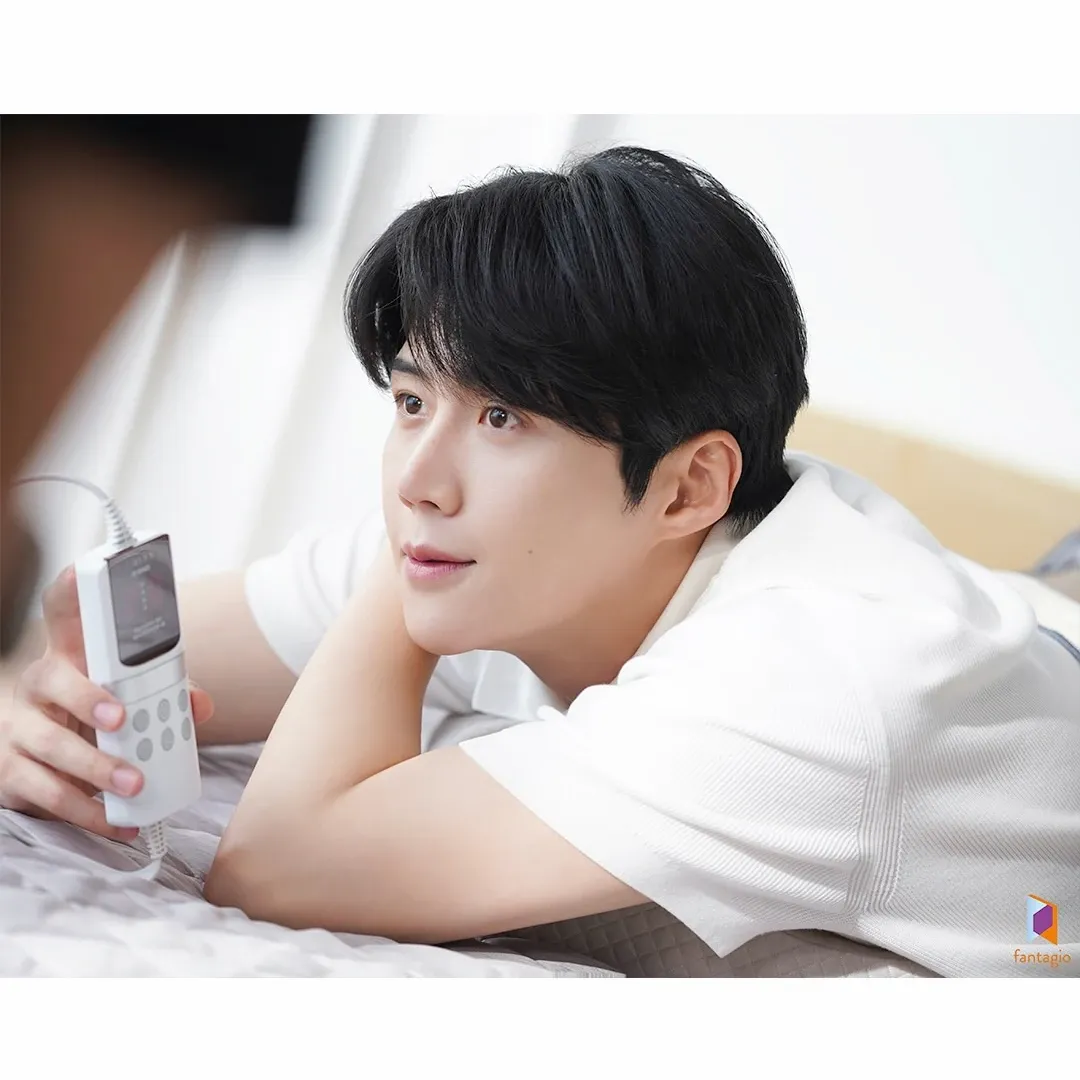 Recent activity shot of Kim Seonho