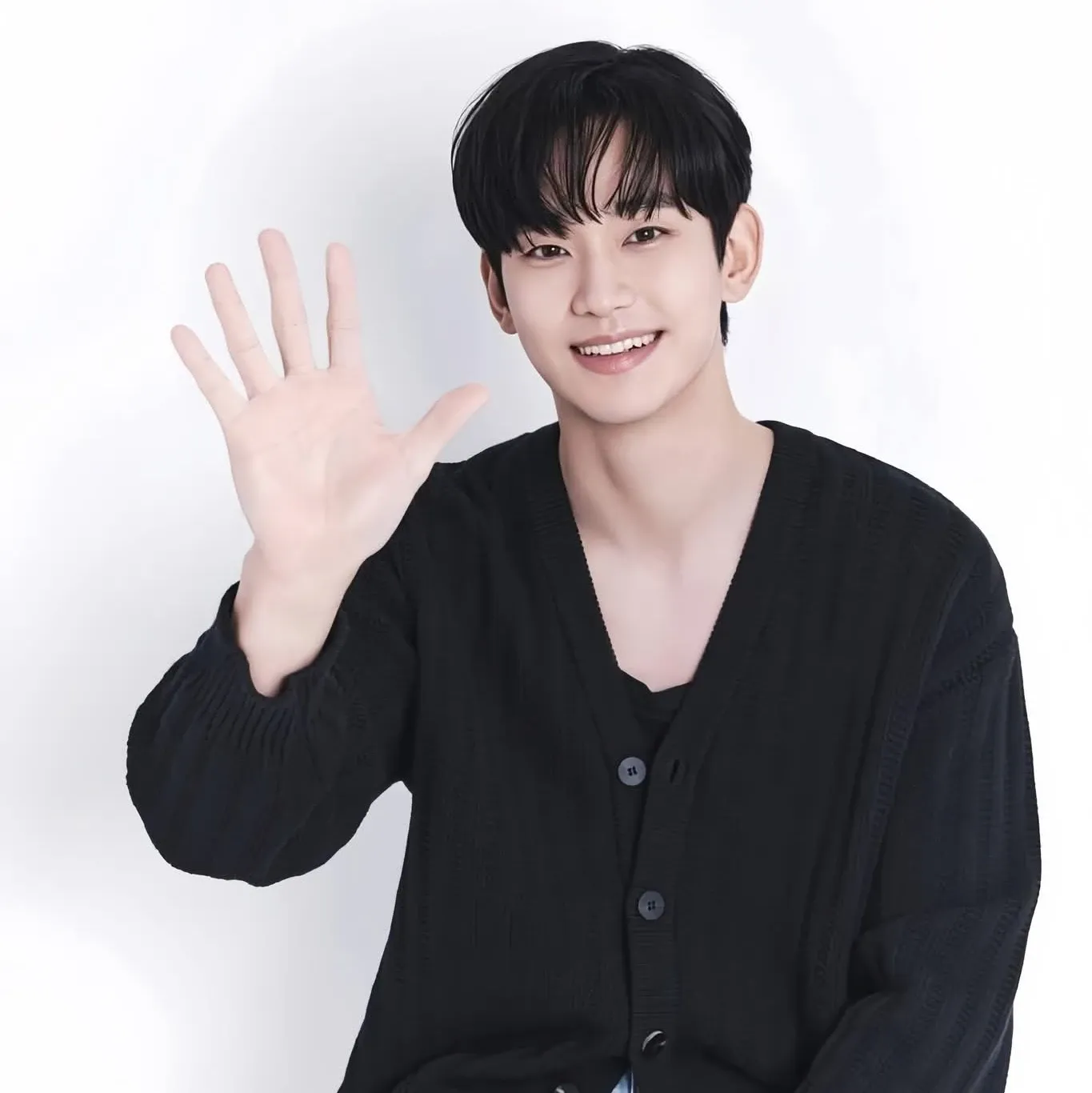 Behind-the-scenes cut of Kim Soohyun