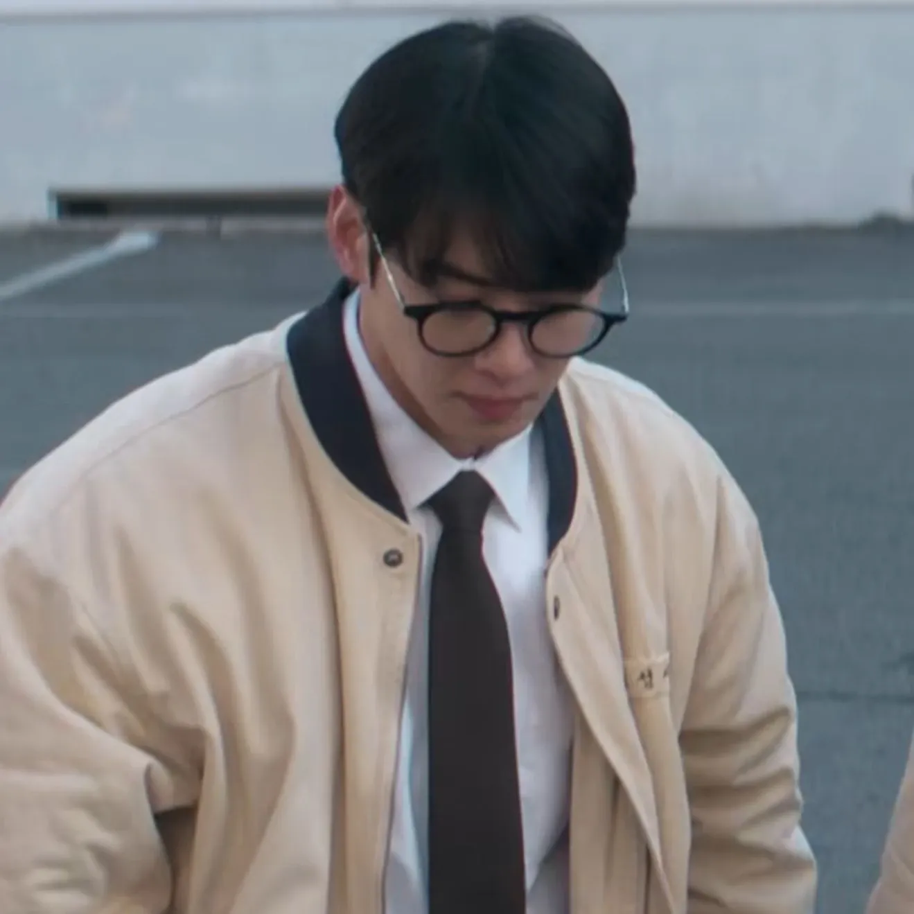 Behind-the-scenes cut of Cha Eunwoo