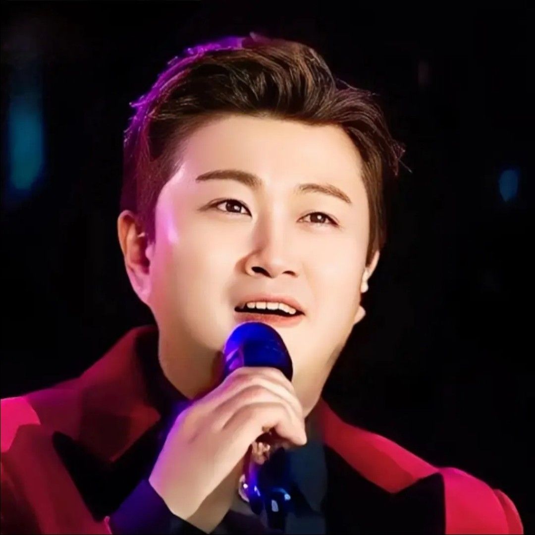 Cuplikan di balik layar dari Kim Hojoong