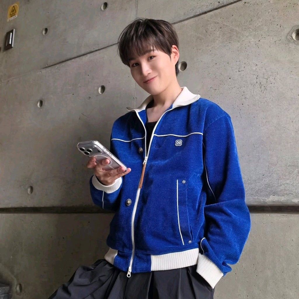 Behind-the-scenes cut of Kim Heejae