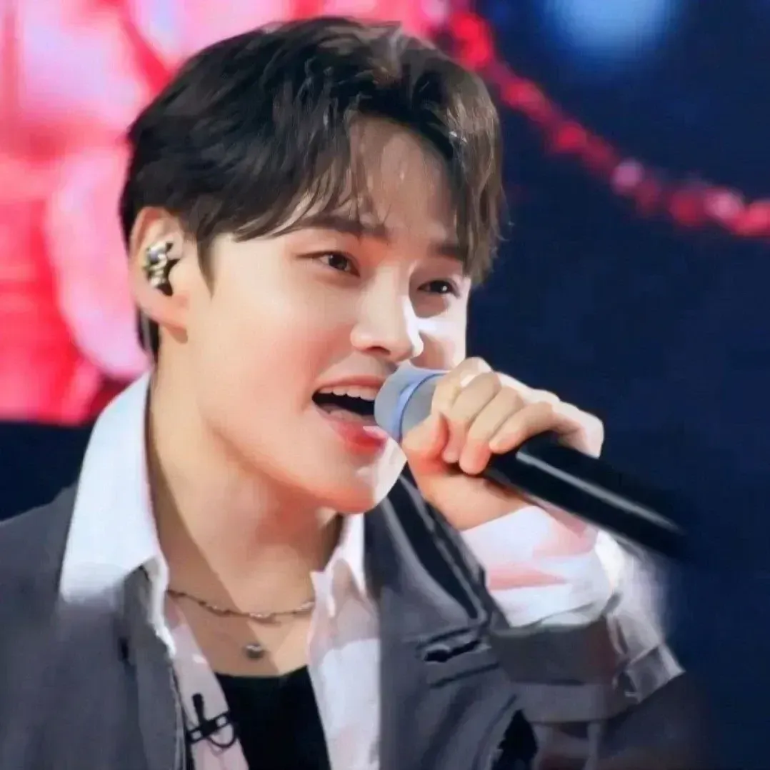 박서진의 비하인드 컷