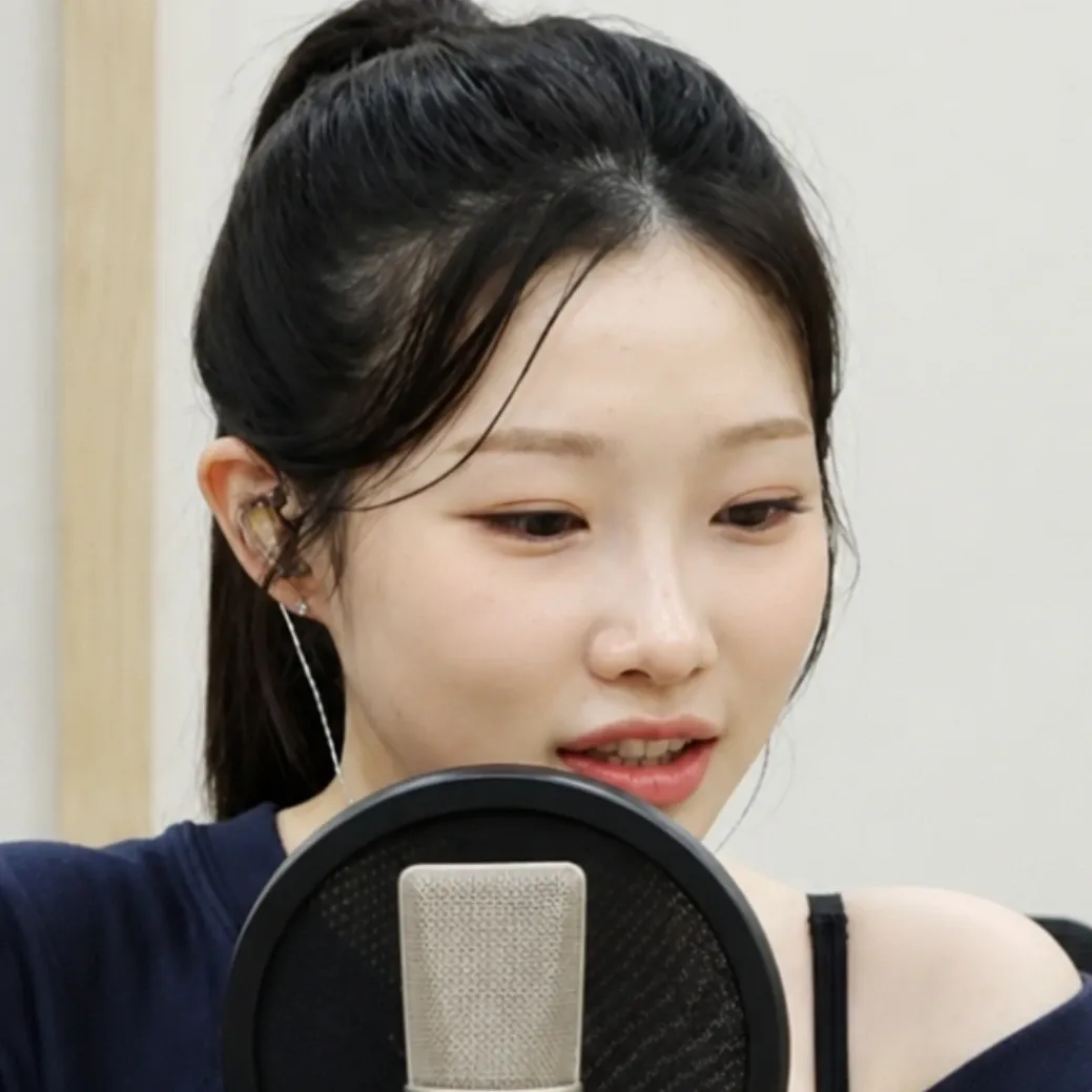 Behind-the-scenes cut of Jung Seojoo