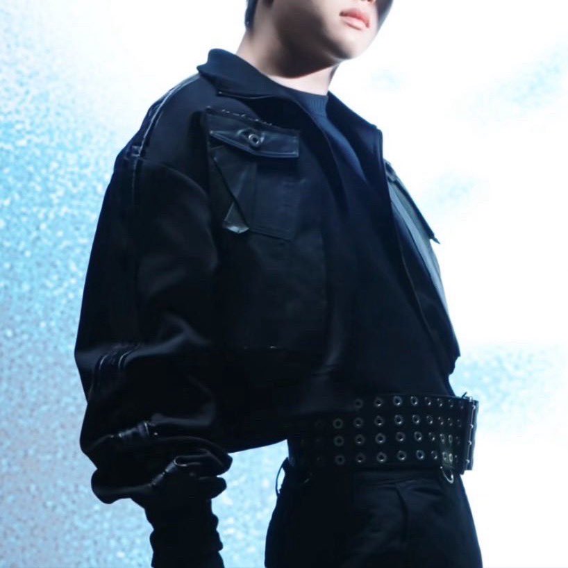 都暻秀 (D.O.)的最新照片