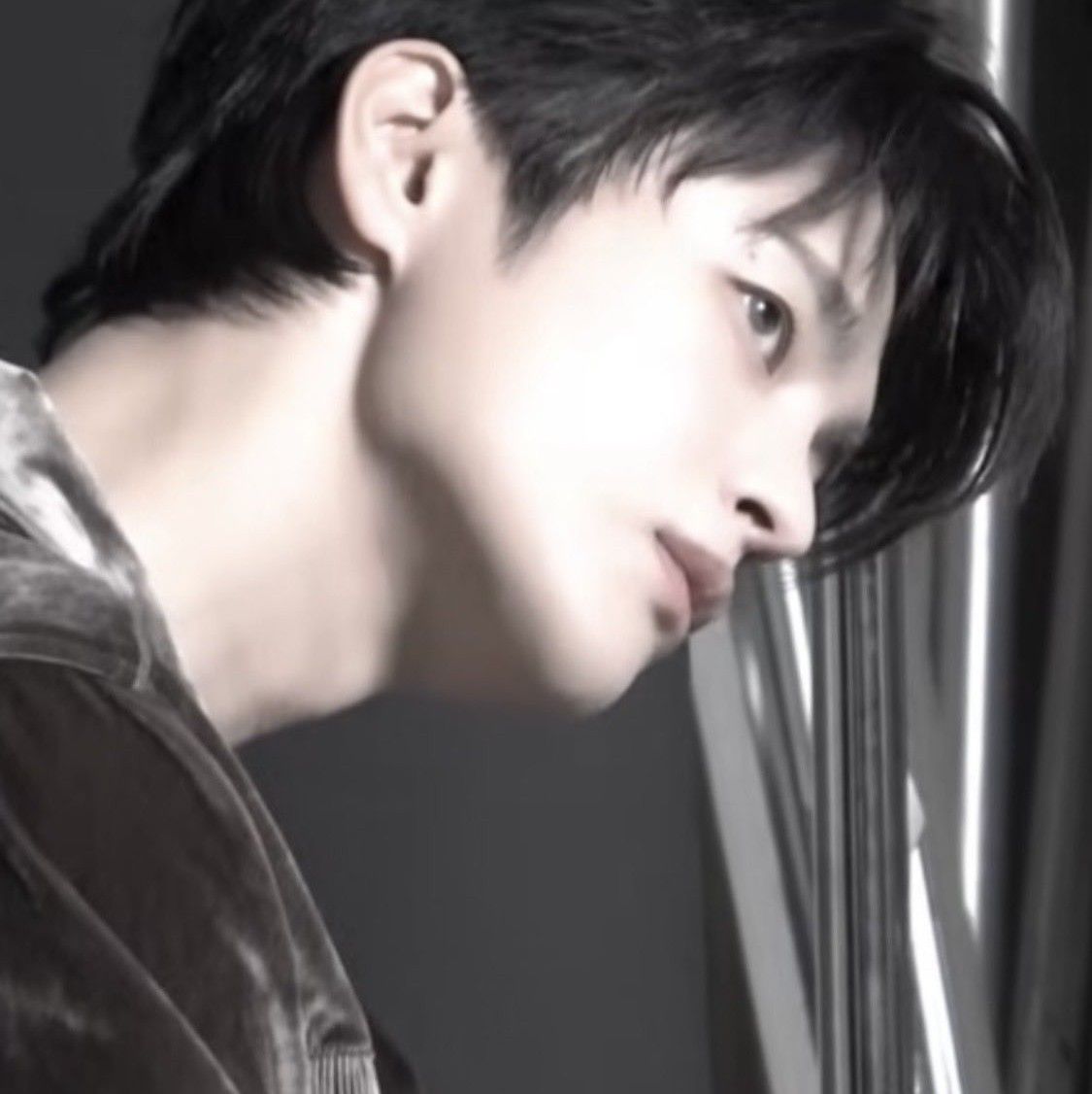 서인국의 비하인드 컷