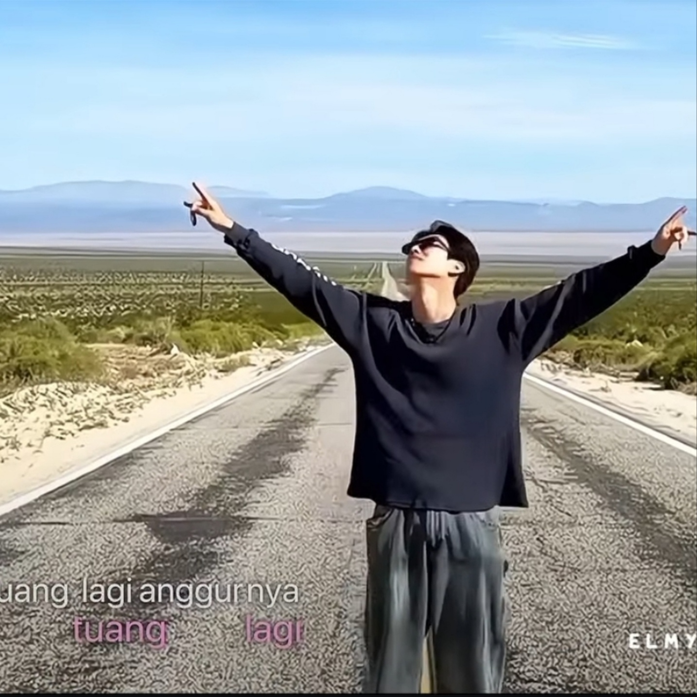 Behind-the-scenes cut of Hong Mingi