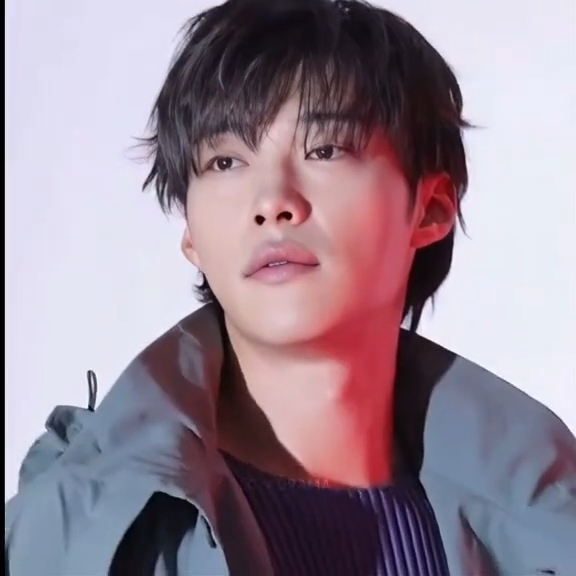 Behind-the-scenes cut of Woo Dohwan