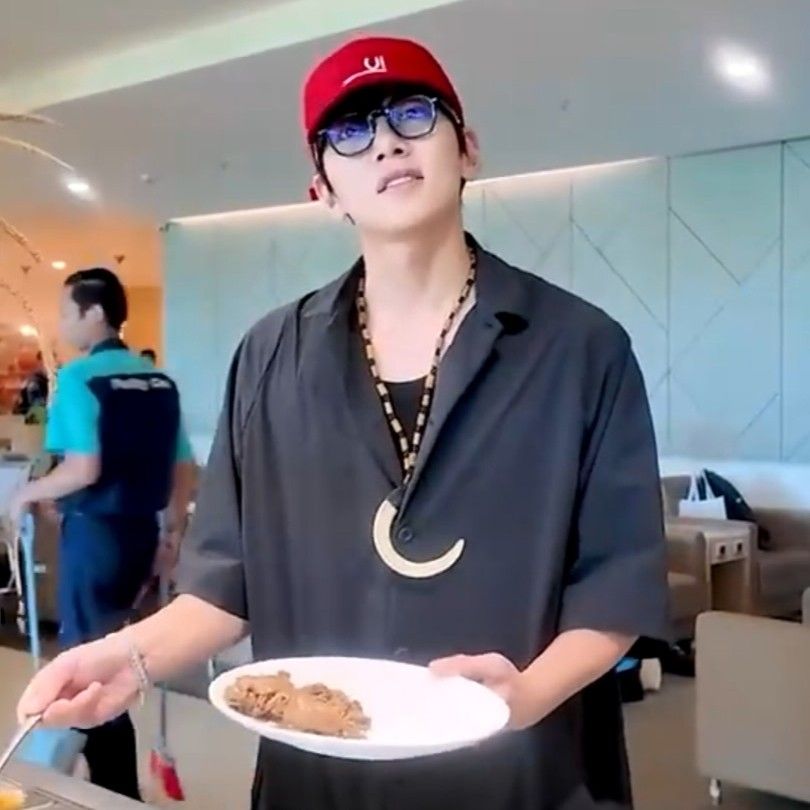 A moment captured by a fan of Ji Changwook