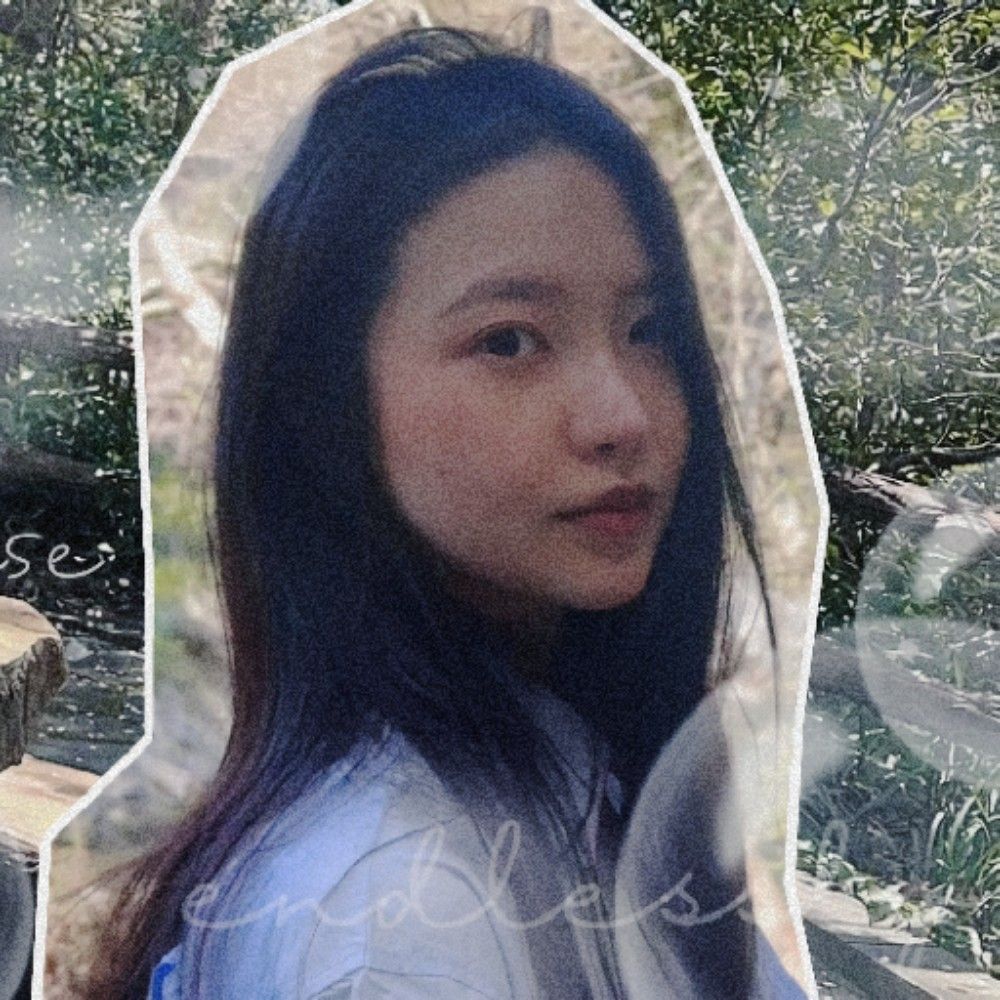 A moment captured by a fan of Yeri (1999)