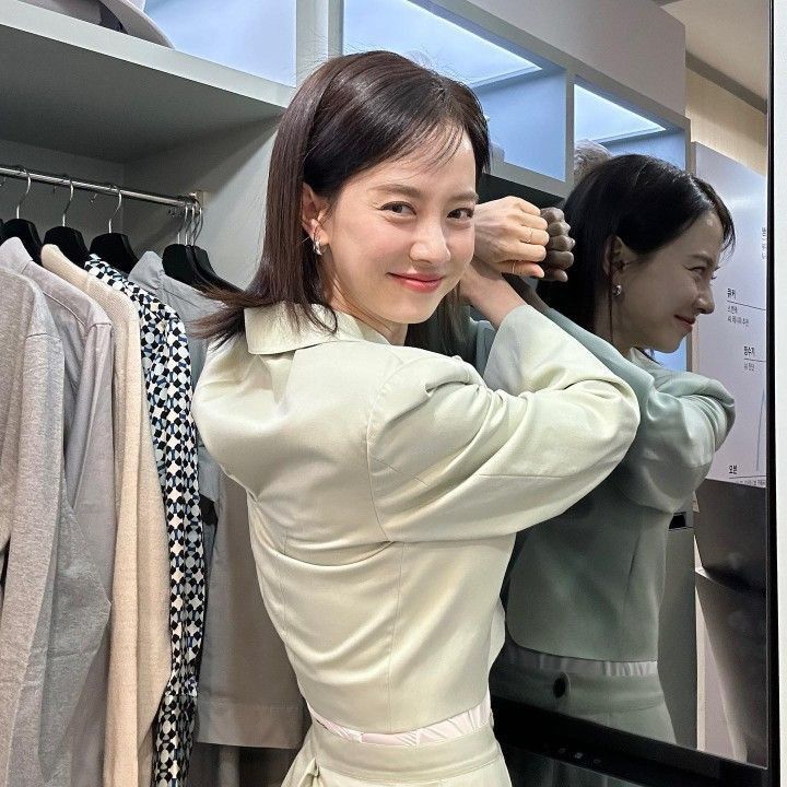 Latest photo of Song Jihyo