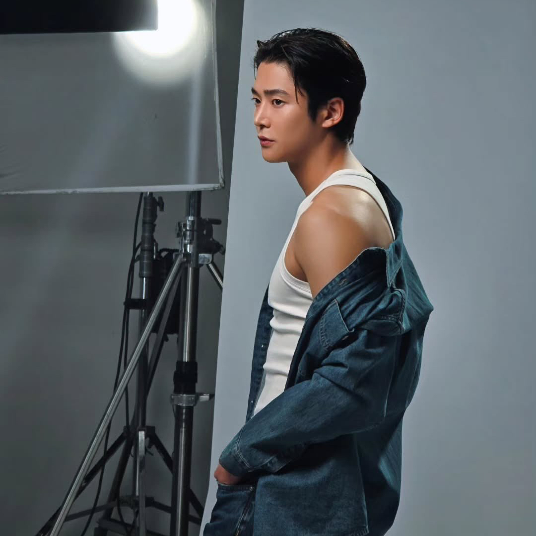 Momen yang diabadikan oleh penggemar Rowoon