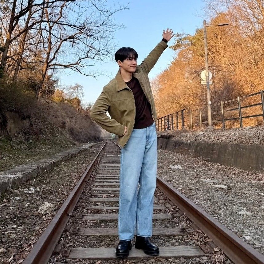 金明洙 (L)的幕后花絮