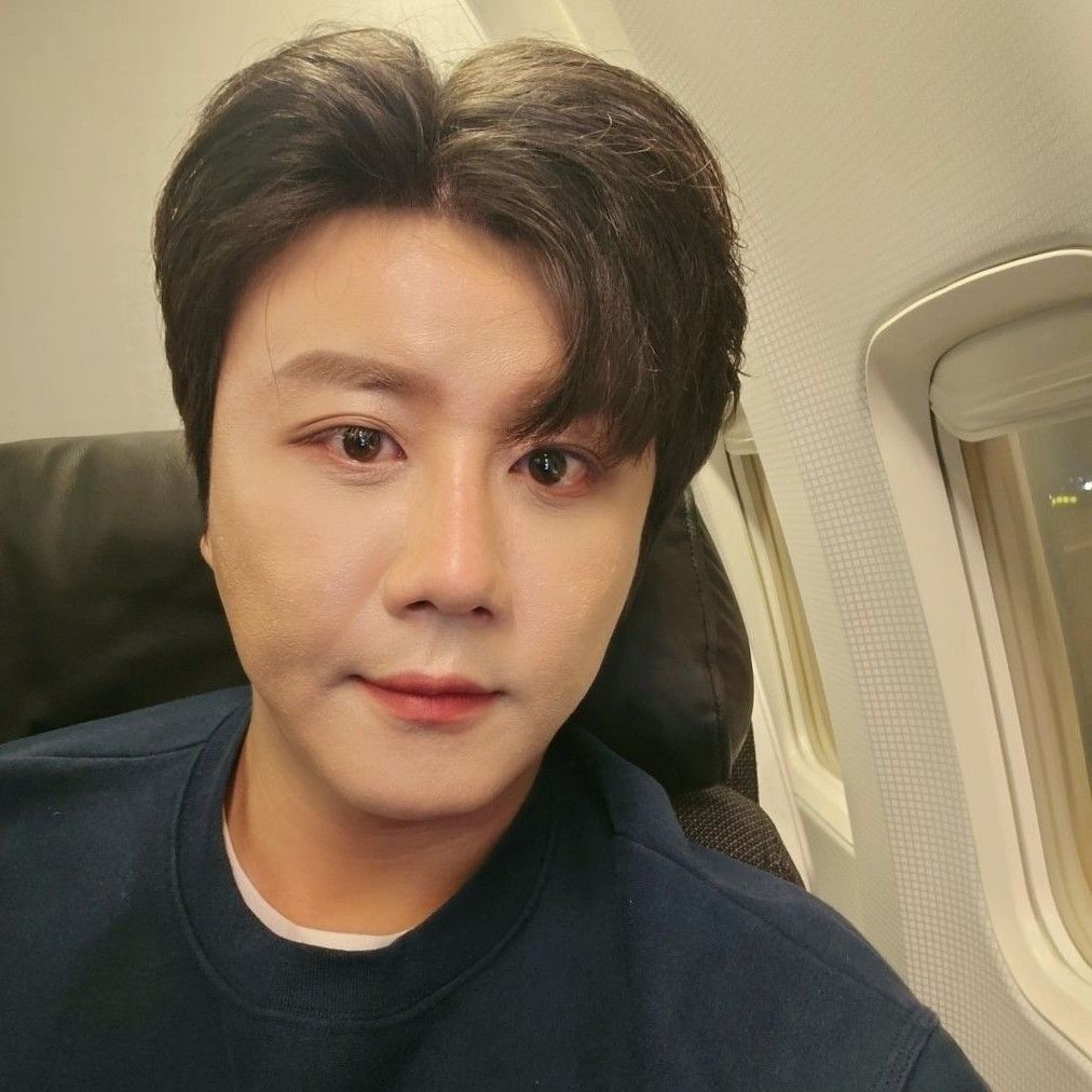 진해성의 비하인드 컷